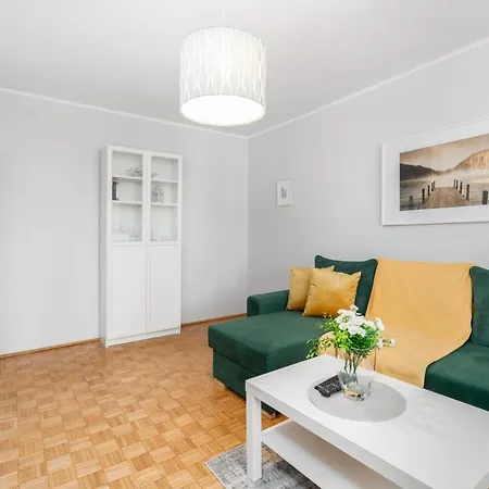 Apartment Floriana Stablewskiego By Renters *